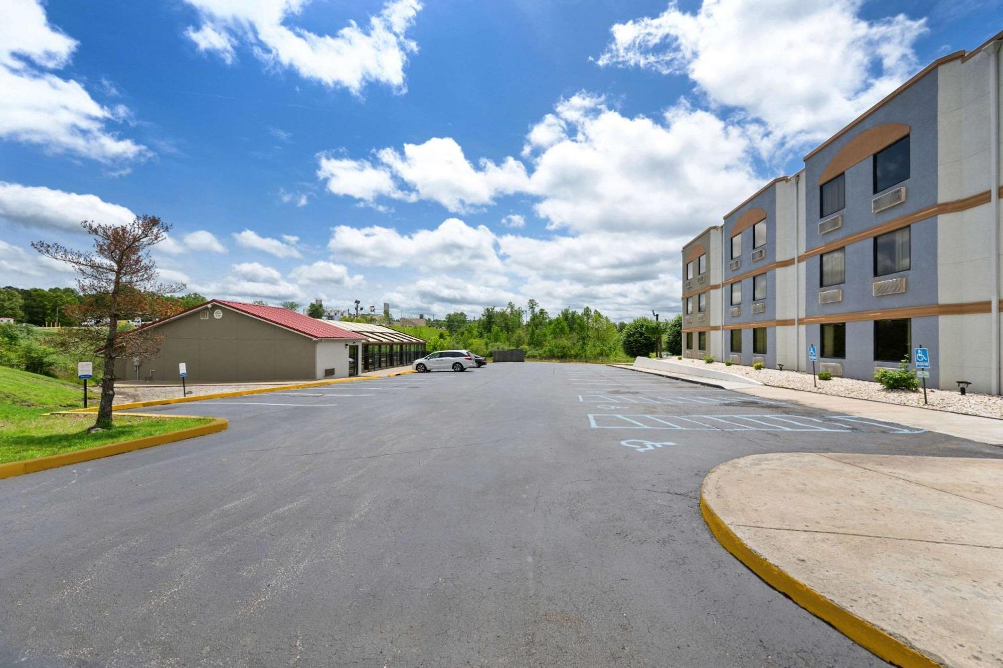 Econo Lodge London Exterior foto